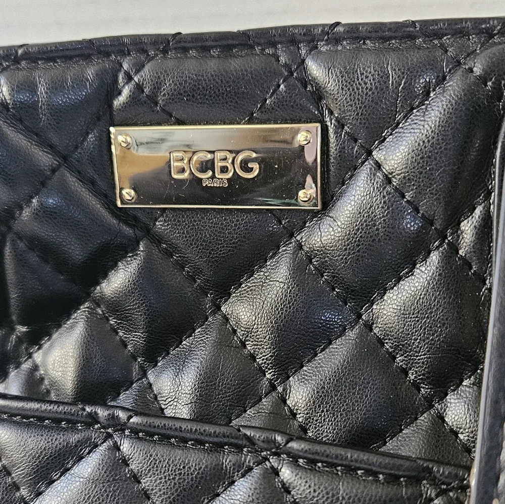 BCBG Paris quilted look black‎ shoulder bag